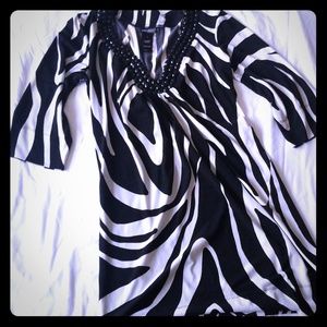 Bisou Bisou Jeweled neckline dress